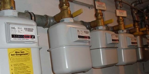 Az kullanana elektrik ve doğal gazı daha pahalı