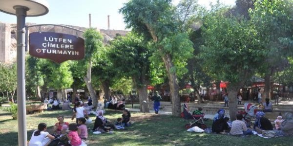 Şanlıurfa'da sıcaklık olumsuz etkiliyor