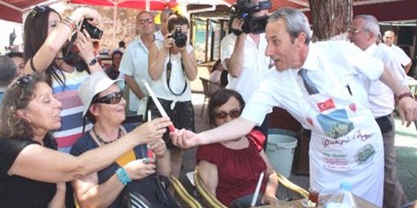 Tavada bu kez ciğer değil 'Davet' var