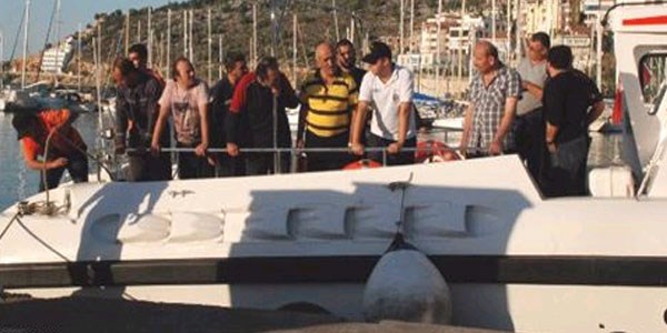 Kargo gemisi antalya açıklarında battı: 11 mürettebat kurtarıldı