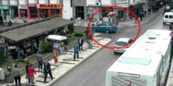 Ordu'da mobese'ye yine ilginç kazalar takıldı