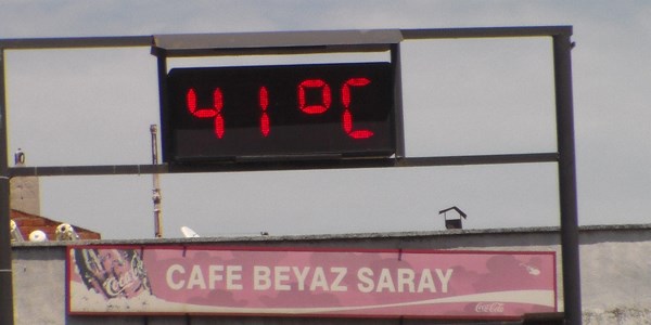 Uzunköprü'de termometreler 41 dereceyi gösterdi