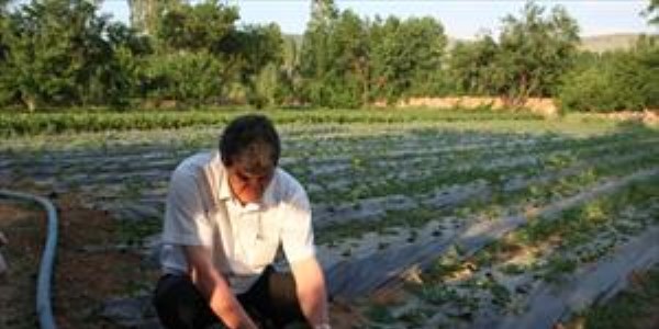 H�y�kl� �ift�iler Bey�ehir G�l�'n�n suyunu istiyor