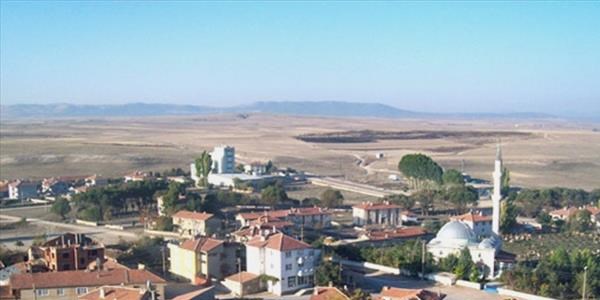 Karacaahmet Beldesi İhsaniye'ye bağlanmayı reddetti