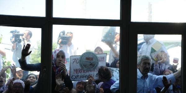 Başköylü kadınlar, bu kez komşu köye gelen heyeti protesto etti