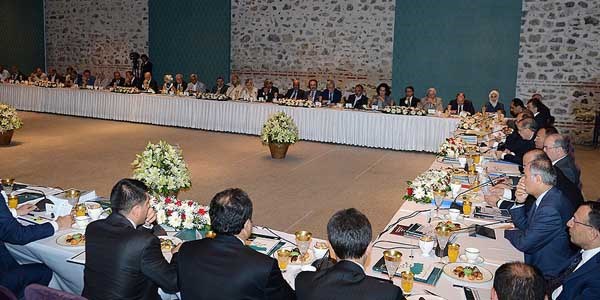 Akil �nsanlar 'sa�duyu' dedi