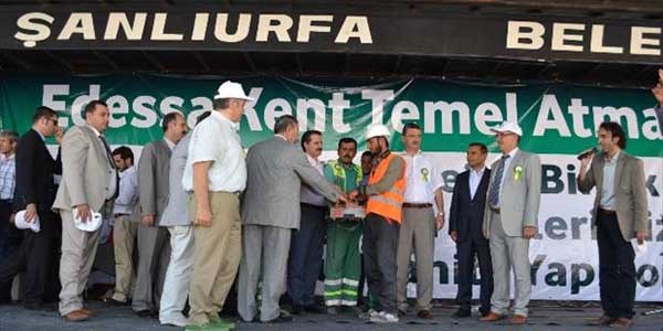 Belediye ta�eron i��iler i�in bin 248 konut yap�yor