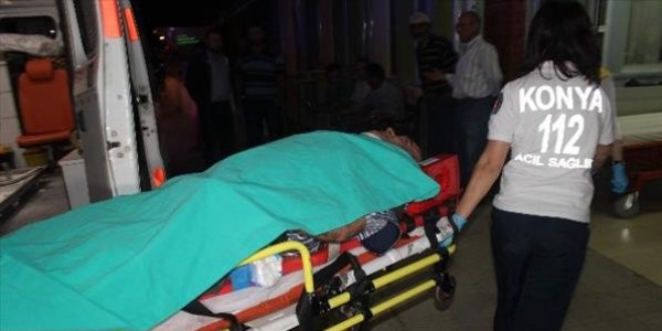Beyehir'de zincirleme trafik kazas: 3 yaral