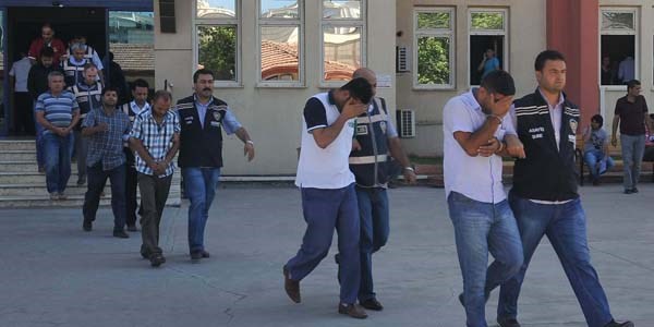 dolandırıcılık şebekesi çökertildi: 17 gözaltı