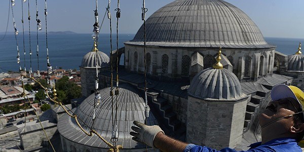 Ramazan'da minareler mahyalarla ışıl ışıl olacak