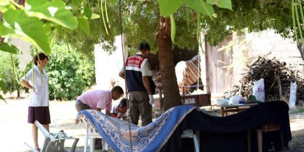 Yalnız yaşadığı evinde intihar etti