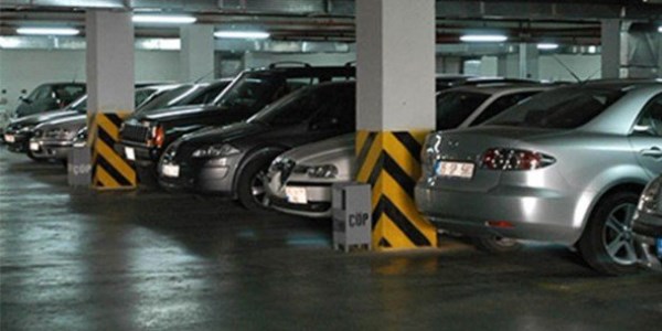 İBB'den AVM'ye otopark cezası!