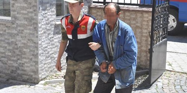 Eşini hastanelik etti
