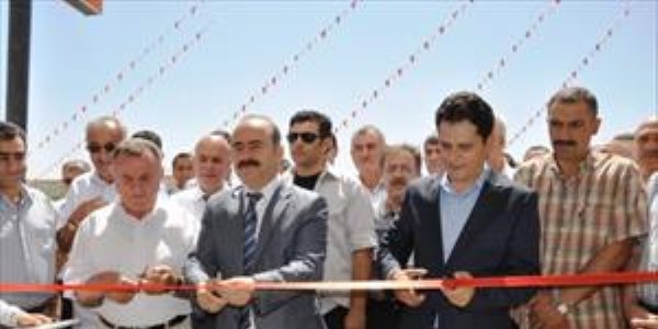 Siirt'in Kurtalan il�esinde AVM a��l��� yap�ld�