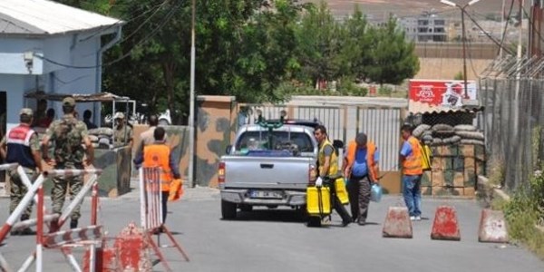 Siirt E Tipi Kapal� Cezaevi'nde ila�lama �al��mas�