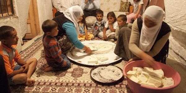 Do�uda otlu peynir tutma heyecan�