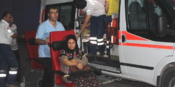 Çorum'da 12 kişi düğün yemeğinden zehirlendi