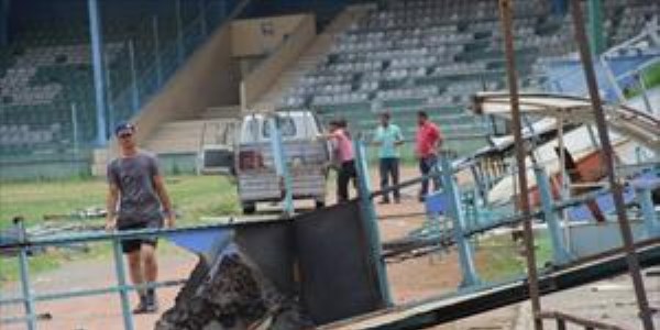 61 yıllık stadyum tarih oluyor