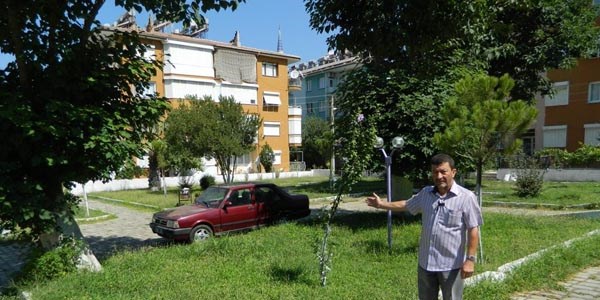 Yeşil alanlar otopark gibi kullanılıyor