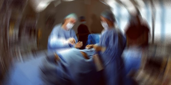 Akciğer ameliyatında dünyada bir ilk