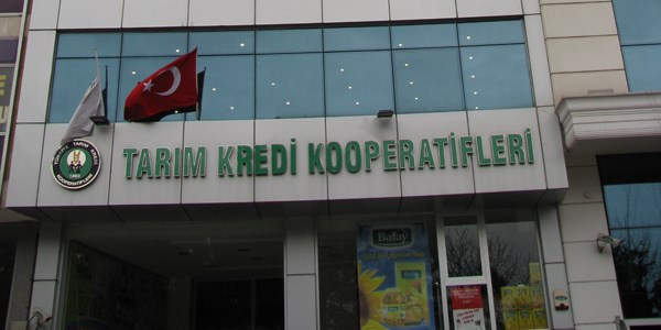 Tarım Kredi Kooperatifleri'nden çiftçiye makine desteği