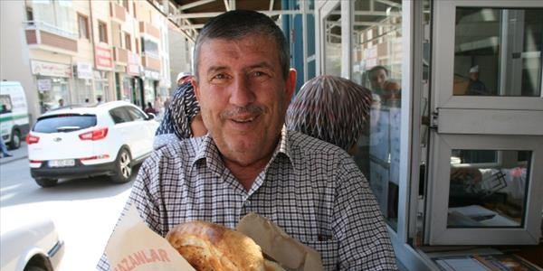 Boz�y�k Belediyesi'nden ucuz pide