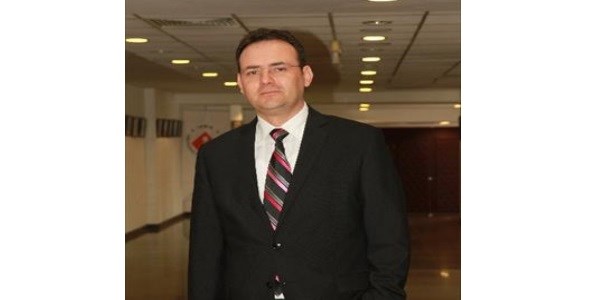 Türk profesörü dünya ayakta alkışlıyor