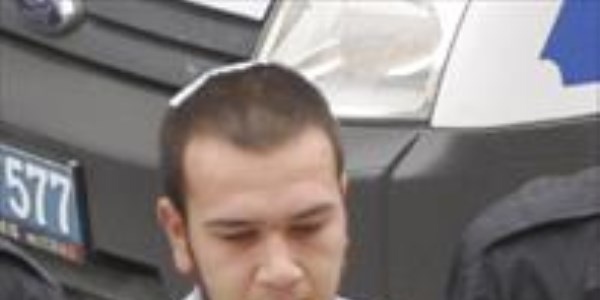 E�ini taciz edeni yaralayan san�k: Ayaklar�na ate� ettim, karn�na geldi