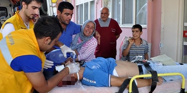 Başına mermi isabet eden genç Ankara'ya sevk edildi