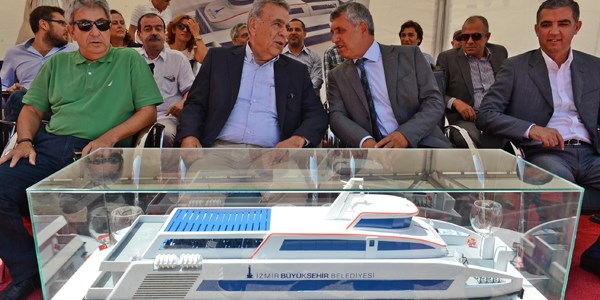 İzmir'in yeni körfez gemileri 2014'te hazır