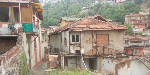 İzmit'te görüntü kirliliğine taviz yok