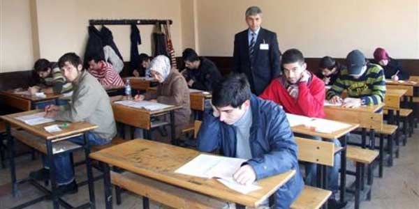 Üniversite tercih süresi yarın sona erecek