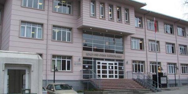'Üstün zekalı'ya okul yok