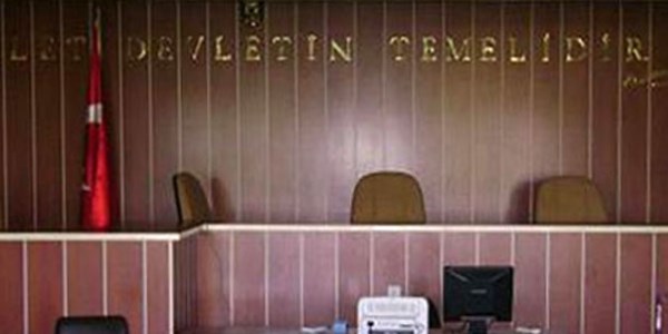 Görevi kötüye kullanan müdüre hapis cezası...