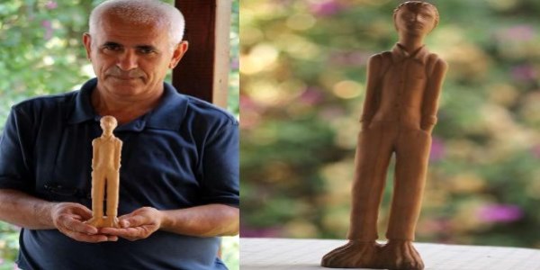 'Duran Adam' heykelleşti