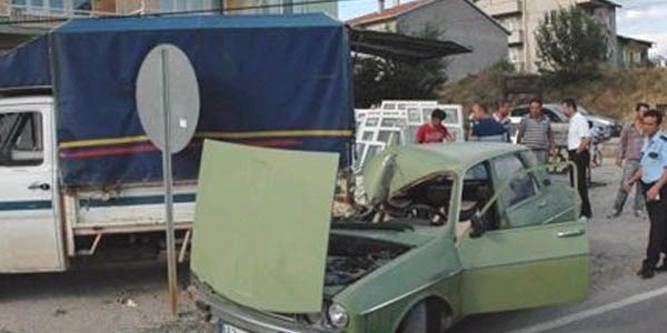 Köpeğe çarpmamak için manevra yaptı, yaralandı