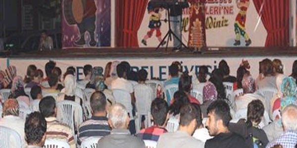 Erbaa'da Türk Halk Müziği konseri