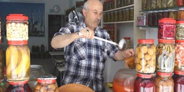 Yumurta turşusuna ilgi büyük