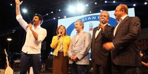 Bakan Şahin'den 'Haydi Anadolu' şarkısı/Video