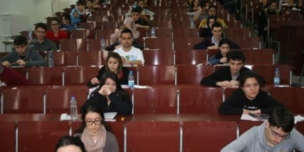 Teknik öğretmenler soru ve cevapları paylaşıyor