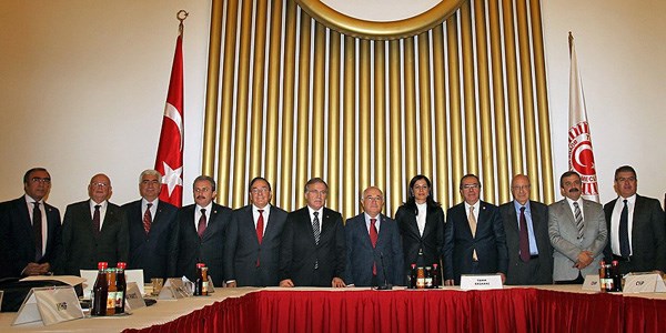 Yeni Anayasa için 27 maddede uzlaşı