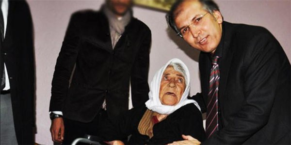 Tatvan Belediyesi'nden akülü araba kampanyası