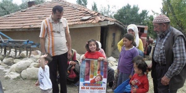 Köy köy gezerek proje anlatıyorlar