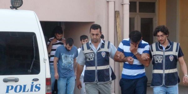Kalaşnikoflu uyuşturucu kaçakçıları İstanbul'a sevk edildi