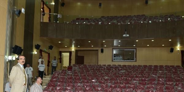 20 yıl önce temeli atılan kültür merkezi tamamlandı