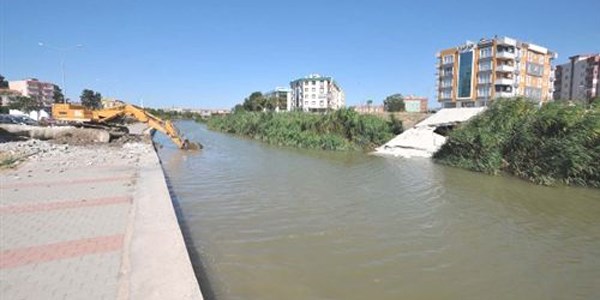 23 Nisan K�pr�s� yenileme �al��malar�na ba�land�