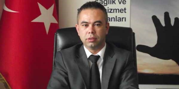 Tüm Sağlık-Sen, 2 bayram için 1 maaş ikaramiye istedi