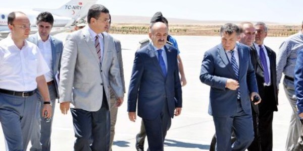 Müezzinoğlu: 20 bin uzman hekim açığı var