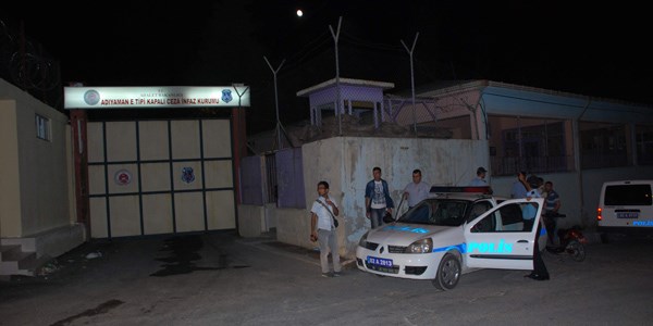 E tipi Kapalı Cezaevi'nde yangın