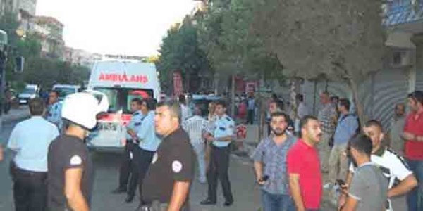 �anl�urfa'da alacak verecek kavgas�: 5 yaral�, 10 g�zalt�